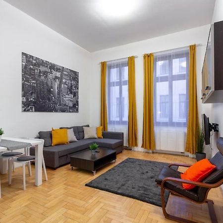 Dowtown Home In The Gozsdu Garden Budapešť Exteriér fotografie