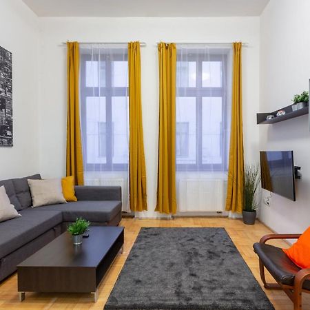 Dowtown Home In The Gozsdu Garden Budapešť Exteriér fotografie